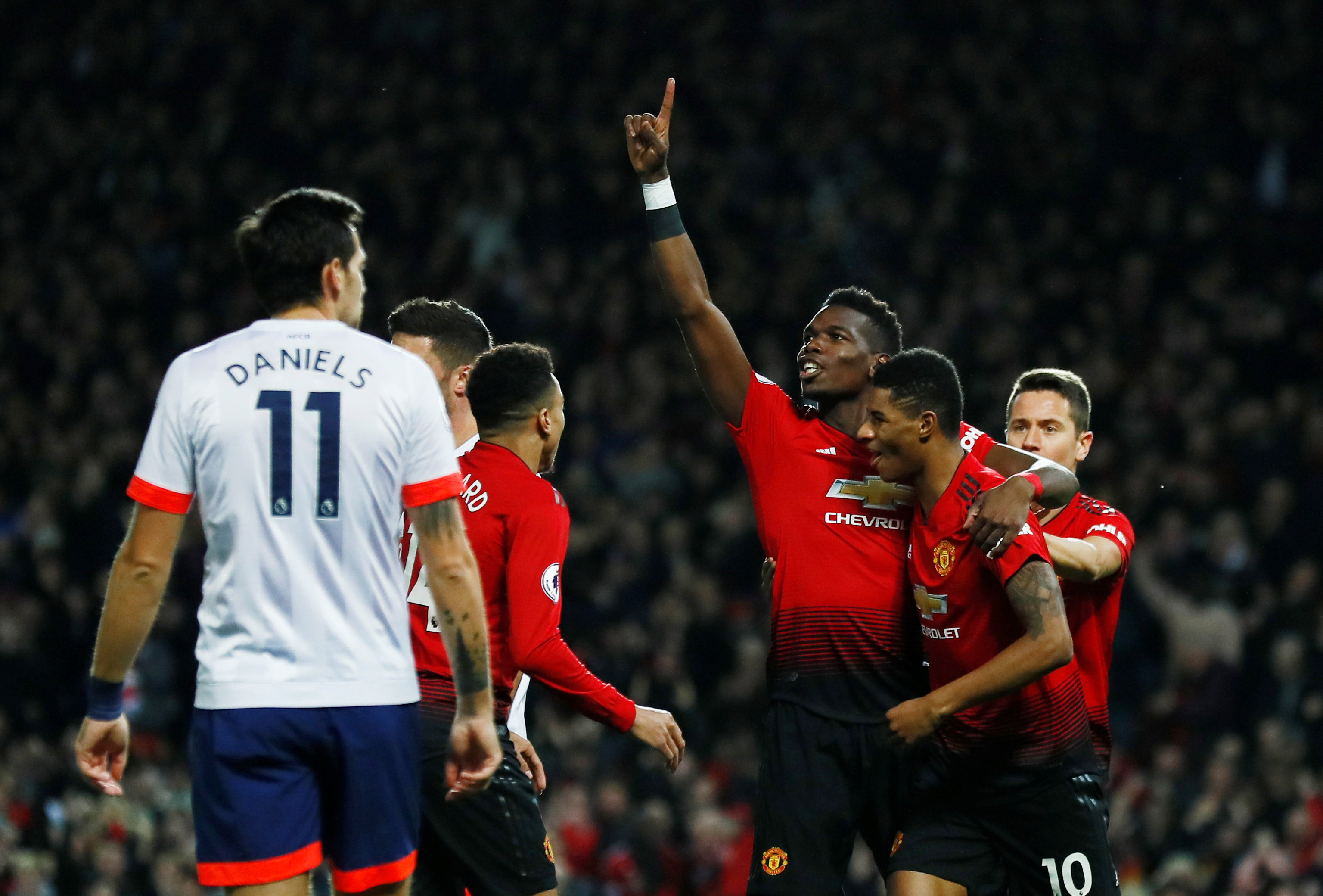 英雄谢幕 英雄谢幕